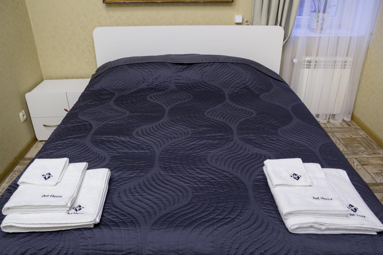 Art House Hostel Kamyanets-Podilski Dış mekan fotoğraf